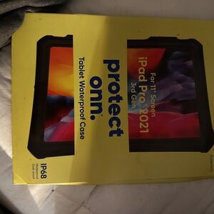 On Running Protect Waterproof Tablet Case for 11" iPad Pro - Black